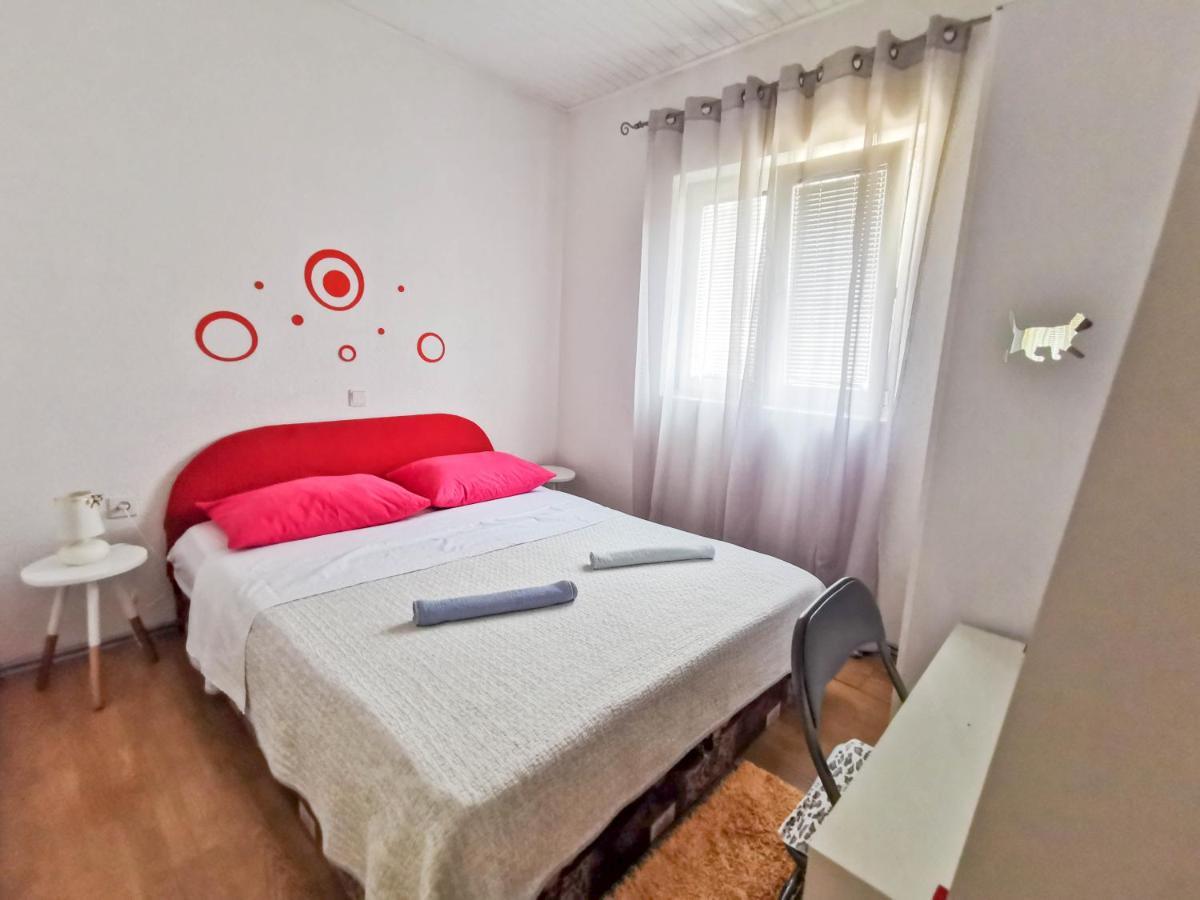 Turina Apartments Makarska Luaran gambar