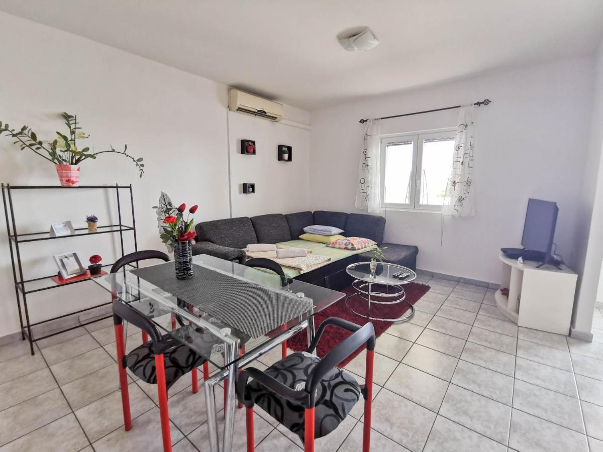 Turina Apartments Makarska Luaran gambar