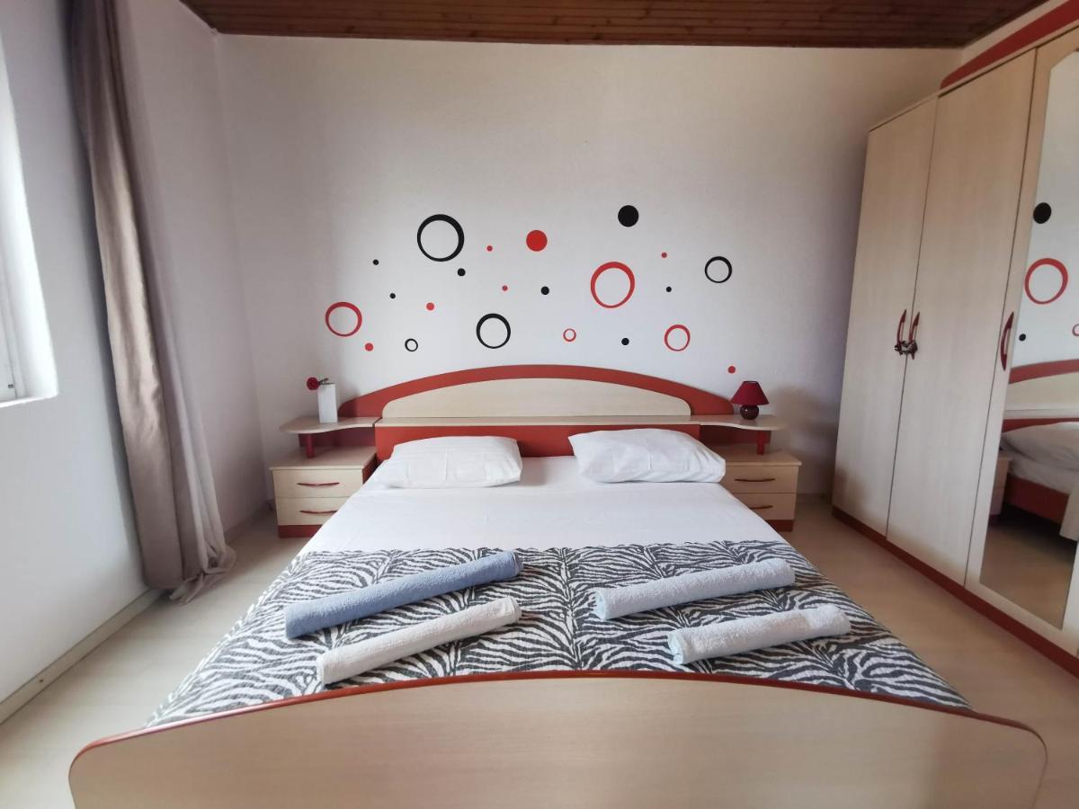 Turina Apartments Makarska Luaran gambar