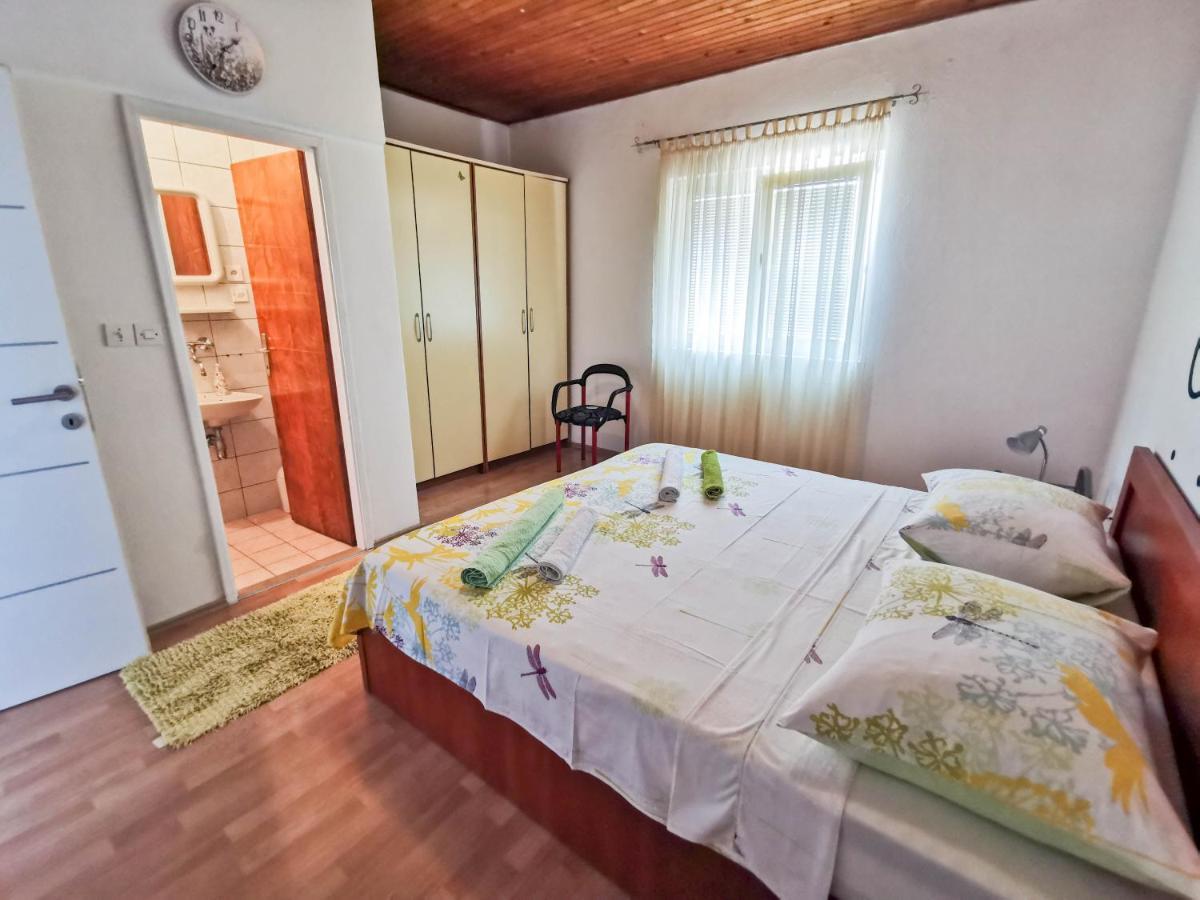 Turina Apartments Makarska Luaran gambar