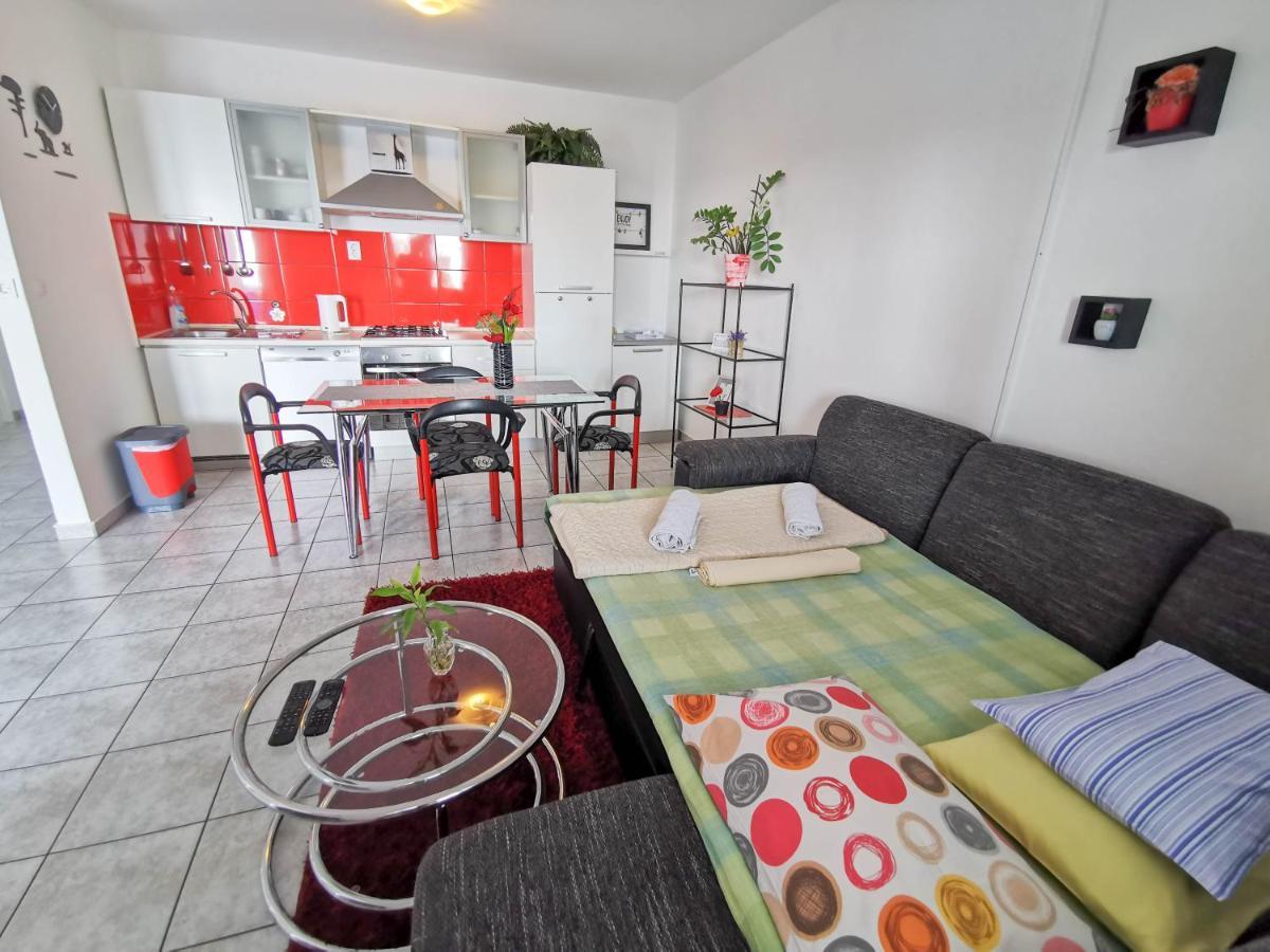 Turina Apartments Makarska Luaran gambar